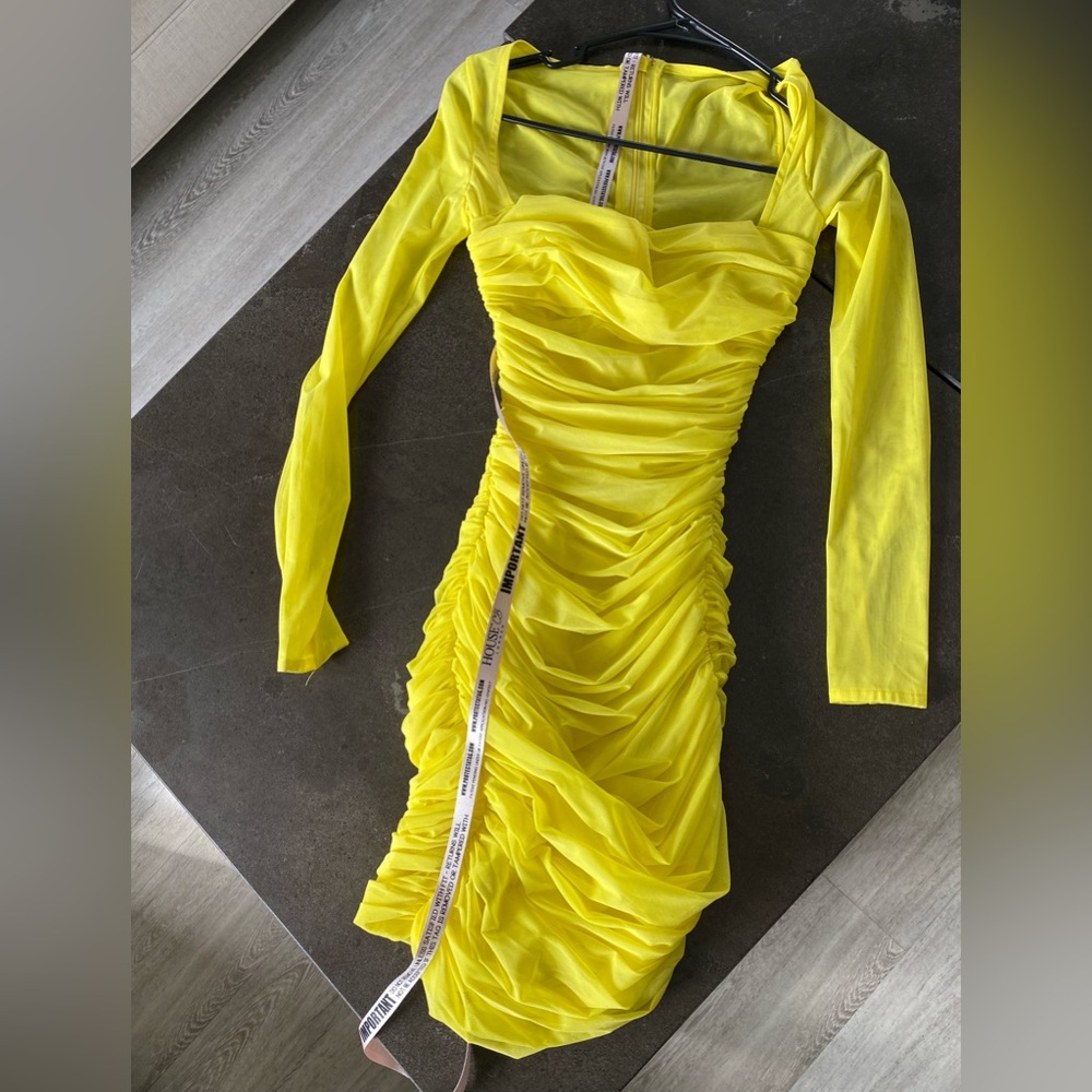 NEW House of CB Valentina Chartreuse Sleeved Ruched Dress Neon Yellow Size XS